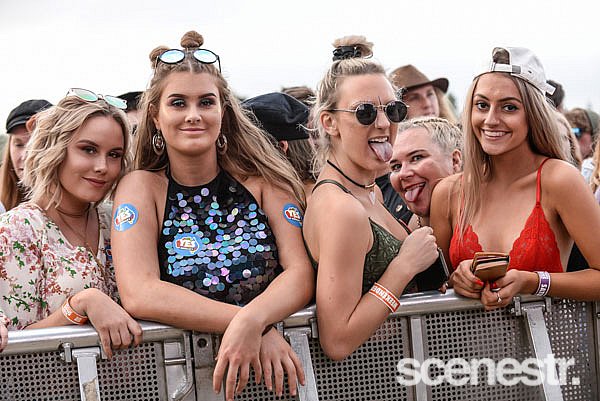Photos: Yours & Owls Festival Day One - Stuart Park, Wollongong - 30 September, 2017