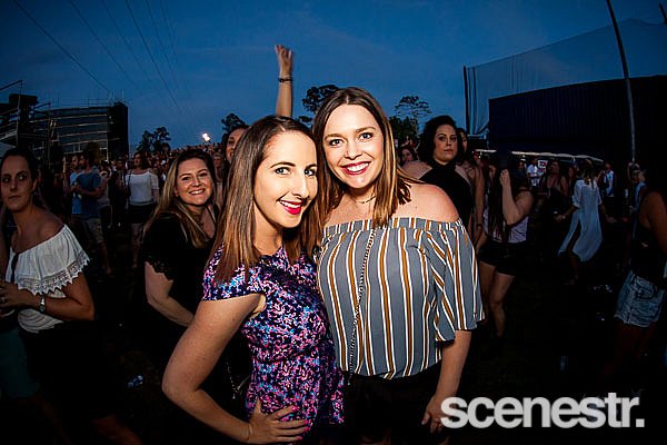 Photos: RNB Fridays - Eatons Hill Hotel, Brisbane - 19 November, 2016