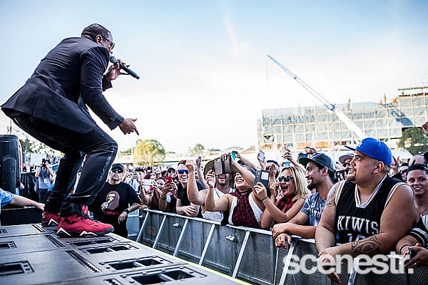 Photos: RNB Fridays - Eatons Hill Hotel, Brisbane - 19 November, 2016
