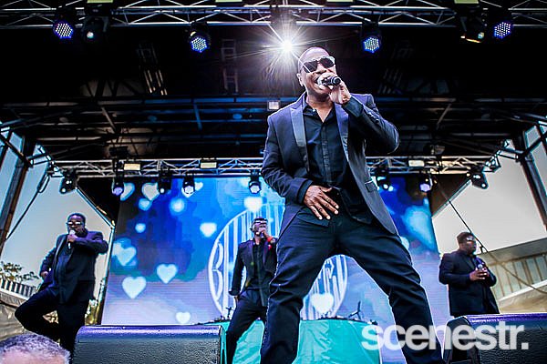 Photos: RNB Fridays - Eatons Hill Hotel, Brisbane - 19 November, 2016