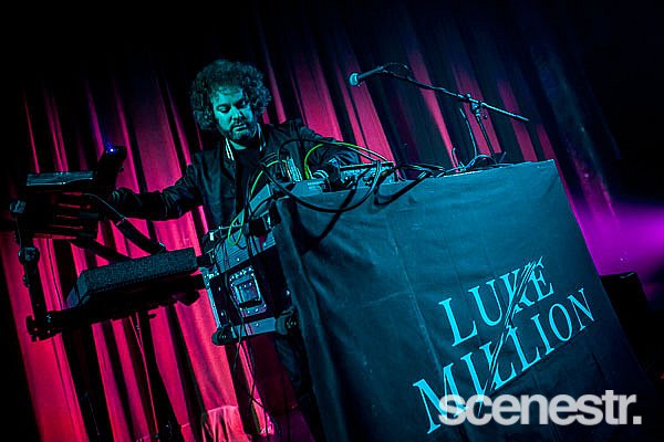 Photos: Client Liaison - The Tivoli Theatre, Brisbane - 21 April, 2017