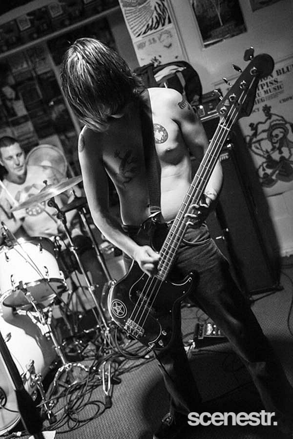 Photos: Hard-Ons - Tym Guitars - 19 April, 2014