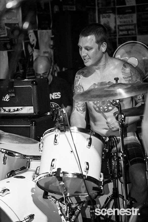 Photos: Hard-Ons - Tym Guitars - 19 April, 2014