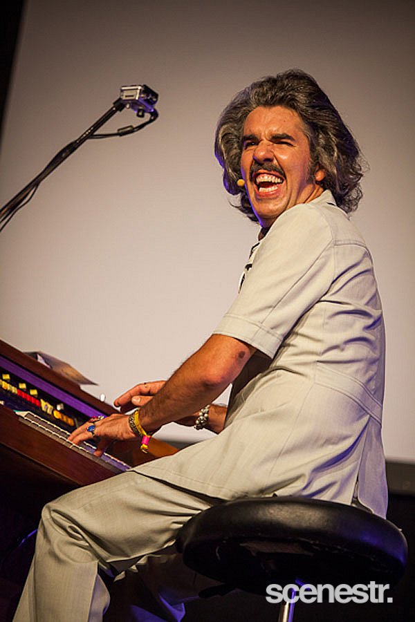 Photos: Woodford Folk Festival 2013-14 - Woodfordia - Artists