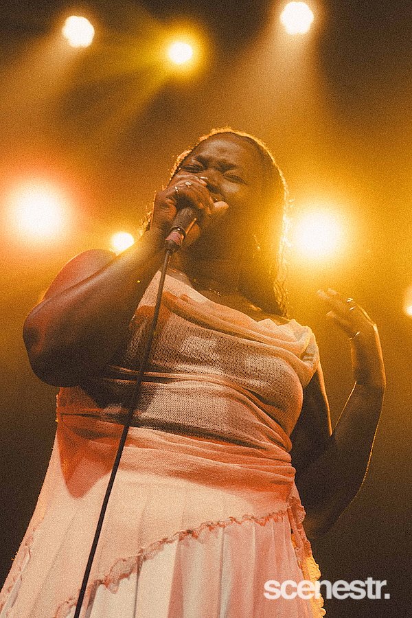 Photos: Ravyn Lenae - Open Season 2025 at The Tivoli, Brisbane - 27 May, 2025