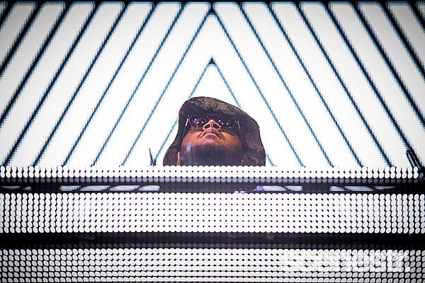 Photos: Future Music Festival - Artists Part 2 - Doomben Racecourse, Brisbane - 7 March, 2015