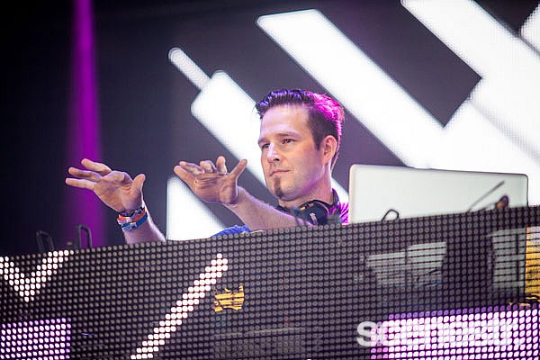 Photos: Future Music Festival - Artists Part 2 - Doomben Racecourse, Brisbane - 7 March, 2015