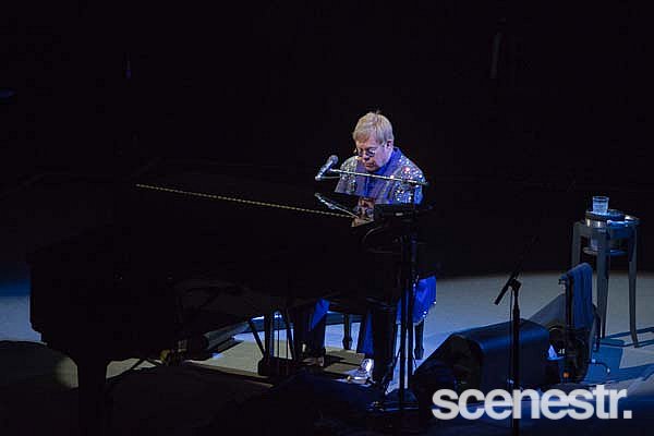 Photos: Elton John - Rod Laver Arena, Melbourne - Friday 11 December, 2015