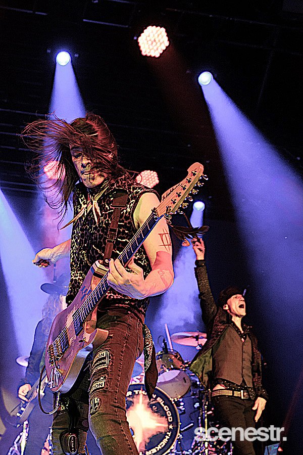Photos: Extreme & Living Colour - The Fortitude Music Hall, Brisbane - 13 September, 2023