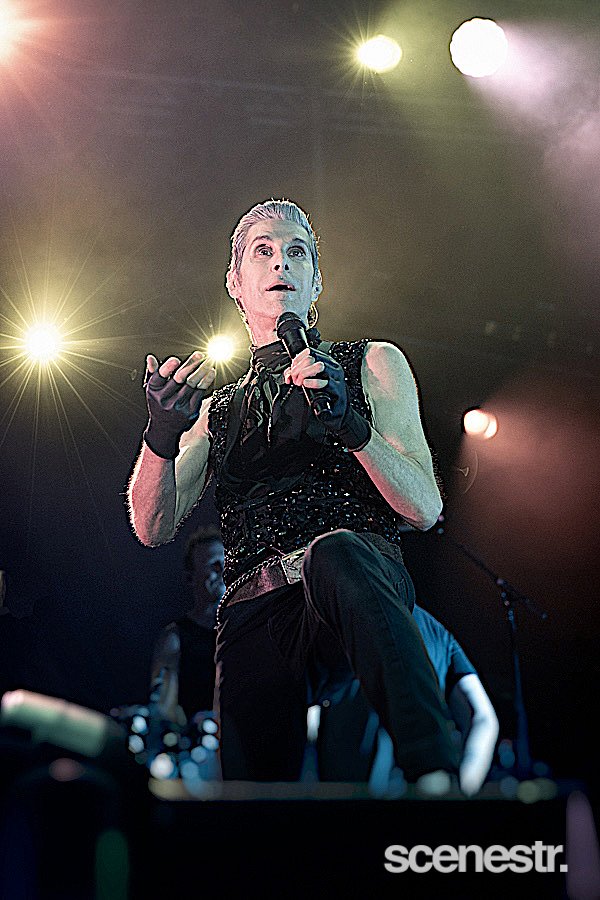 Photos: Smashing Pumpkins' The World Is A Vampire Tour - Eatons Hill Outdoors, Brisbane - 15 April, 2023
