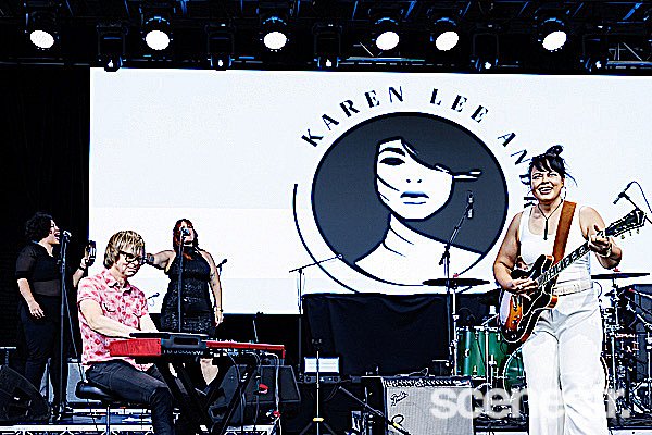 Photos: ICEHOUSE - The Riverstage, Brisbane - 18 February, 2023