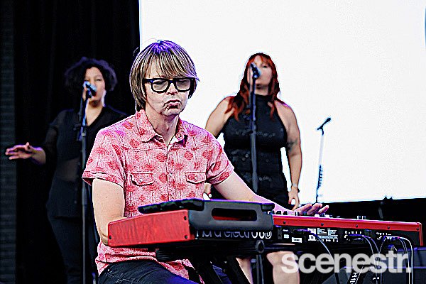 Photos: ICEHOUSE - The Riverstage, Brisbane - 18 February, 2023