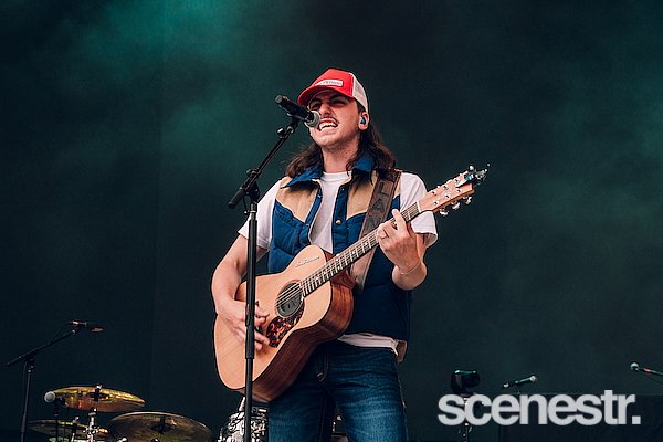 Photos: Luke Combs - Suncorp Stadium, Brisbane - 24 January, 2025