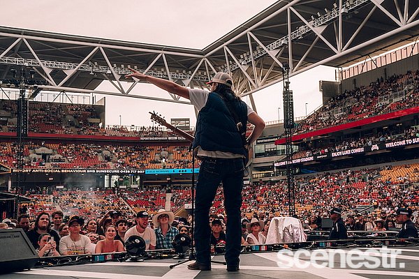 Photos: Luke Combs - Suncorp Stadium, Brisbane - 24 January, 2025