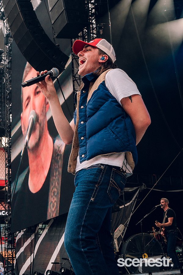 Photos: Luke Combs - Suncorp Stadium, Brisbane - 24 January, 2025