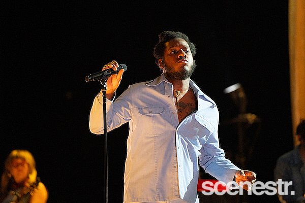 Photos: Leon Bridges - The Riverstage, Brisbane - 17 January, 2025