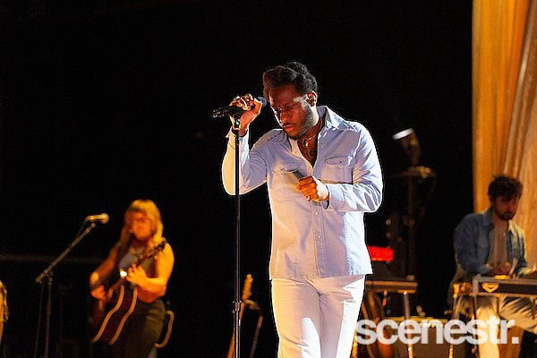 Photos: Leon Bridges - The Riverstage, Brisbane - 17 January, 2025