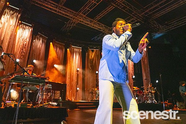 Photos: Leon Bridges - The Riverstage, Brisbane - 17 January, 2025