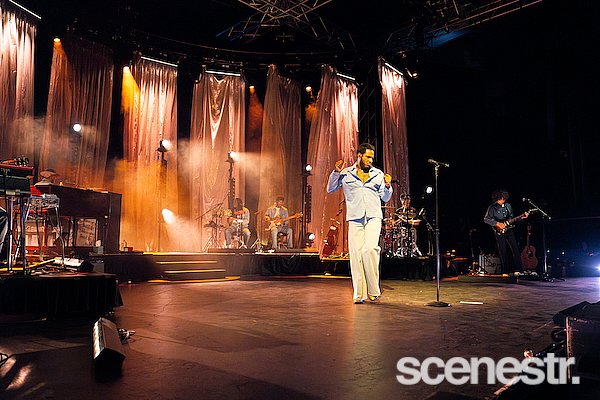 Photos: Leon Bridges - The Riverstage, Brisbane - 17 January, 2025