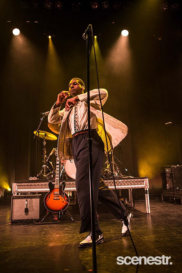 Photos: Leon Bridges - Forum Theatre, Melbourne - 19 July, 2016
