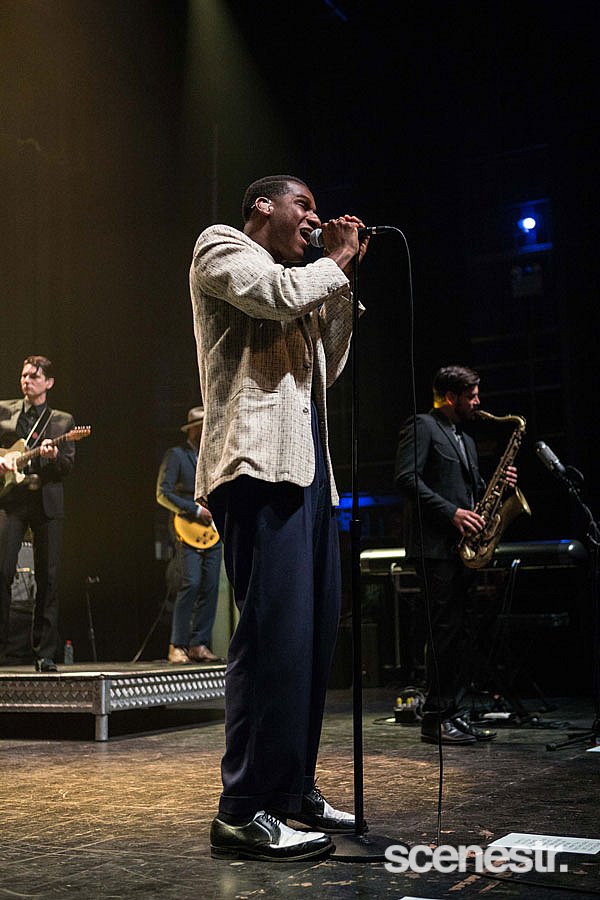 Photos: Leon Bridges - Forum Theatre, Melbourne - 19 July, 2016