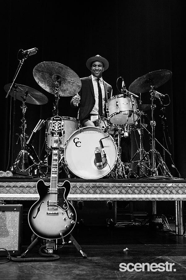 Photos: Leon Bridges - Forum Theatre, Melbourne - 19 July, 2016