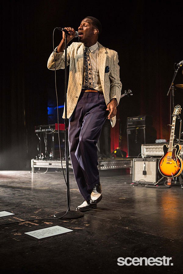 Photos: Leon Bridges - Forum Theatre, Melbourne - 19 July, 2016