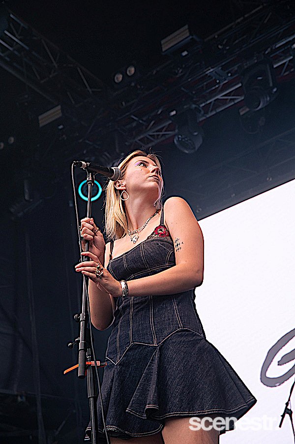 Photos: Matt Corby & Middle Kids - Live At The Gardens, Melbourne - 16 November, 2024