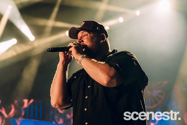 Photos: Luke Combs - Suncorp Stadium, Brisbane - 24 January, 2025