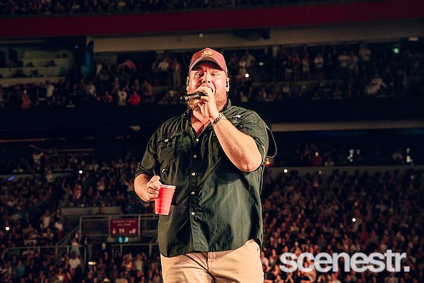 Photos: Luke Combs - Suncorp Stadium, Brisbane - 24 January, 2025