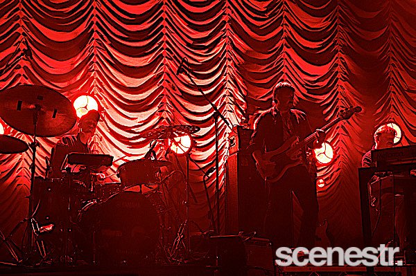 Photos: Matt Corby & Middle Kids - Live At The Gardens, Melbourne - 16 November, 2024