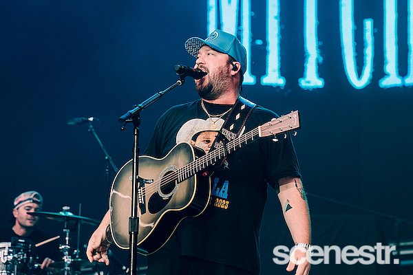 Photos: Luke Combs - Suncorp Stadium, Brisbane - 24 January, 2025