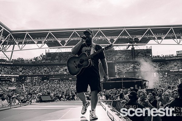 Photos: Luke Combs - Suncorp Stadium, Brisbane - 24 January, 2025