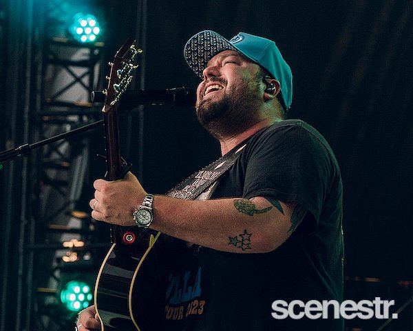 Photos: Luke Combs - Suncorp Stadium, Brisbane - 24 January, 2025