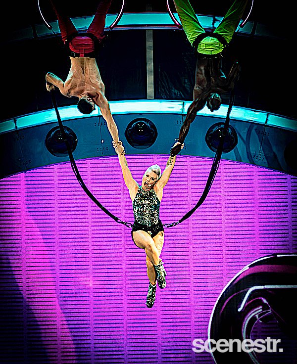 Photos: P!NK's Summer Carnival Tour - Suncorp Stadium, Brisbane - 16 February, 2024