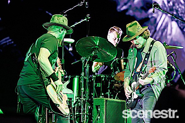 Photos: Pearl Jam - People First Stadium, Gold Coast - 13 November, 2024