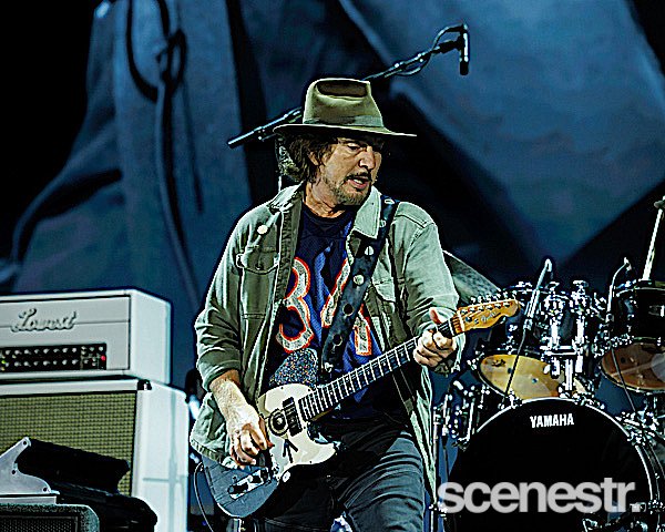 Photos: Pearl Jam - People First Stadium, Gold Coast - 13 November, 2024