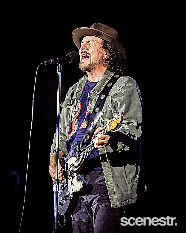 Photos: Pearl Jam - People First Stadium, Gold Coast - 13 November, 2024
