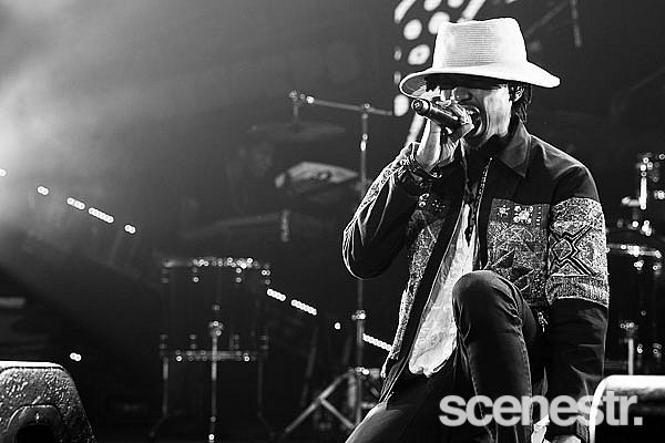 Photos: Optus RockCorp feat. The Veronicas & Wiz Khalifa - Luna Park Sydney - 30 September, 2015