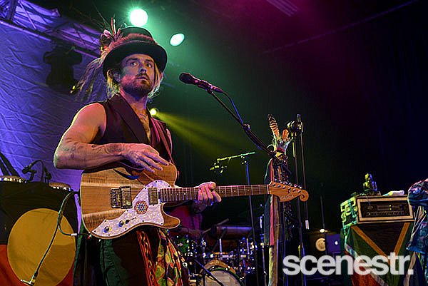 Photos: Xavier Rudd & The United Nations, Yeshe - Metro Theatre, Sydney - 21 March, 2015