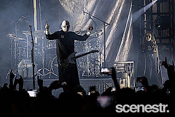 Photos: Smashing Pumpkins' The World Is A Vampire Tour - Eatons Hill Outdoors, Brisbane - 15 April, 2023