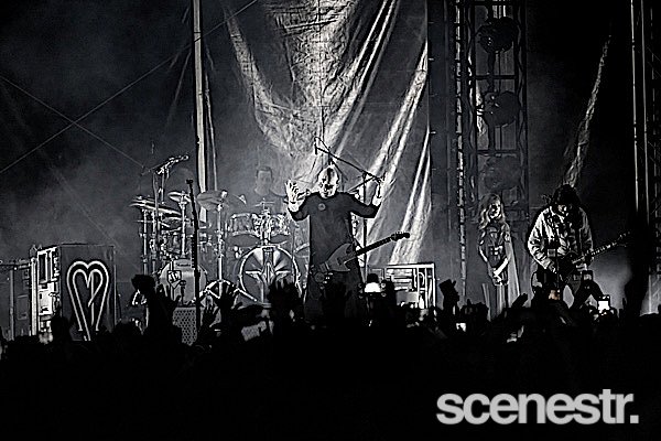 Photos: Smashing Pumpkins' The World Is A Vampire Tour - Eatons Hill Outdoors, Brisbane - 15 April, 2023