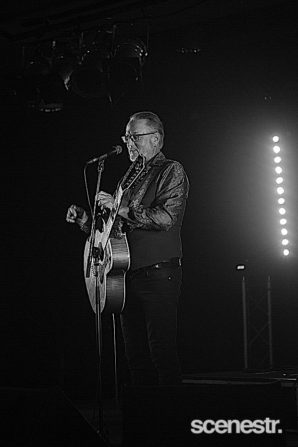 Photos: Steve Kilbey - Coolangatta Hotel, Gold Coast - 8 September, 2024