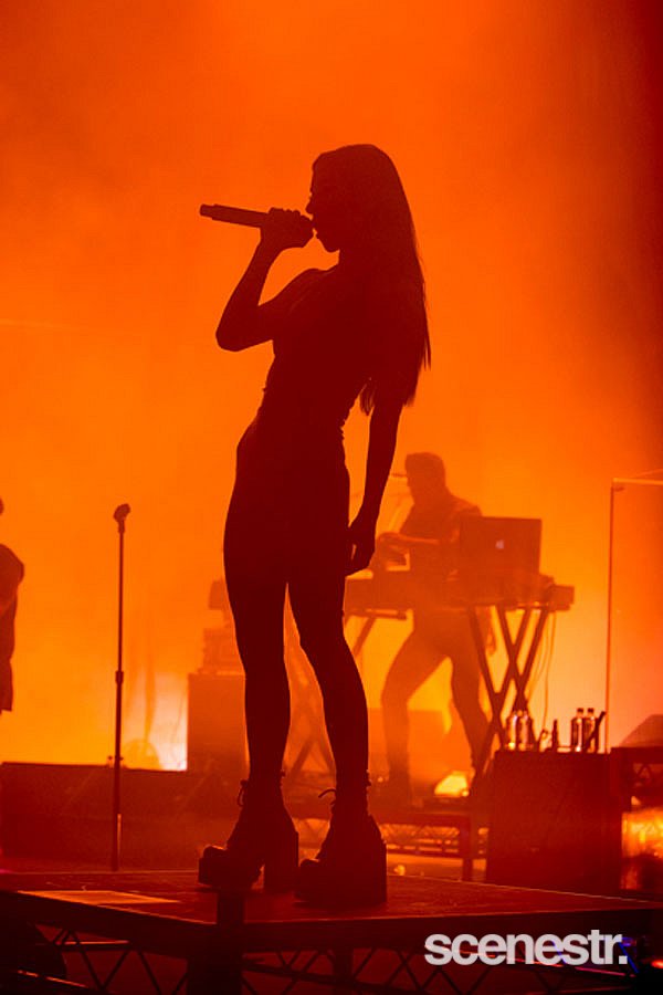 Photos: The Veronicas - Hamer Hall, Melbourne - 18 February, 2015