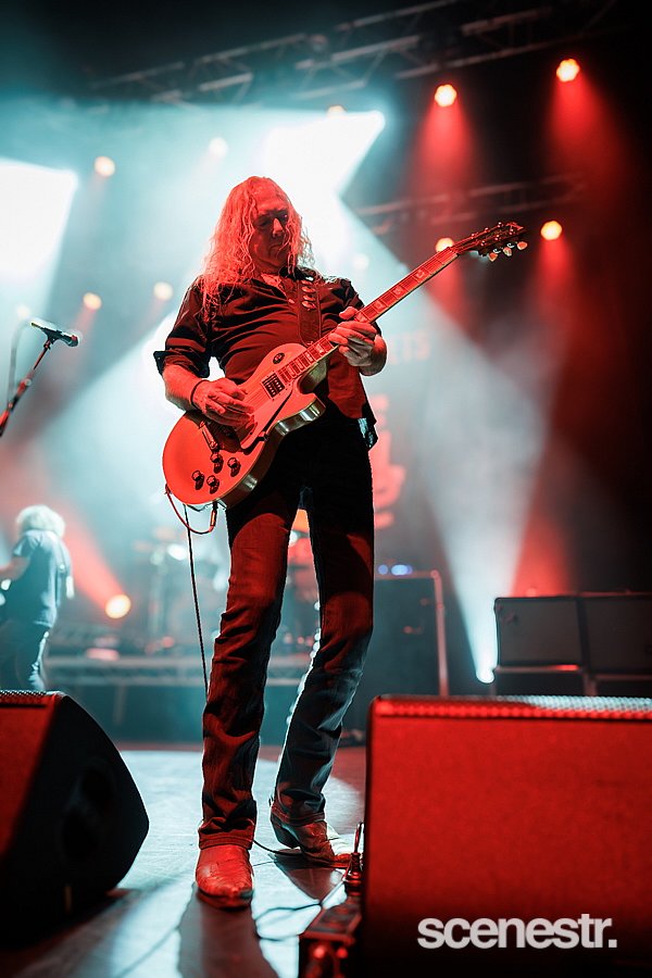 Photos: The Screaming Jets - The Princess Theatre, Brisbane - 7 December, 2024