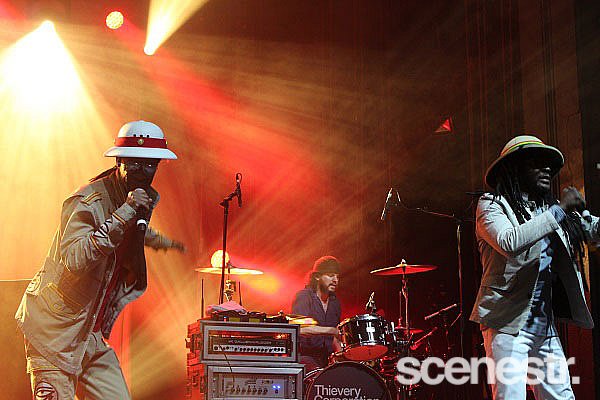 Photos: Thievery Corporation - Enmore Theatre, Sydney - 11 February, 2016