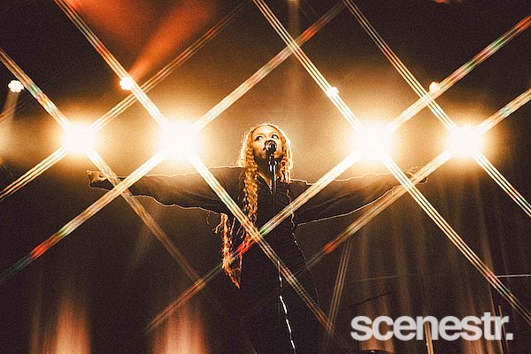 Photos: Ravyn Lenae - Open Season 2025 at The Tivoli, Brisbane - 27 May, 2025