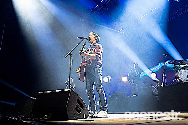 Photos: James Blunt - ICC Sydney Theatre - 23 November, 2024