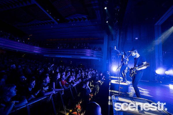 Photos: AFI - Enmore Theatre, Sydney - 2 March, 2025