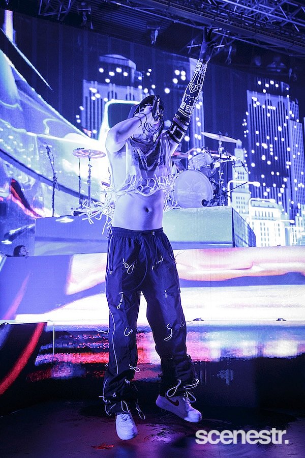 Photos: Chase Atlantic - The Riverstage, Brisbane - 15 December, 2024
